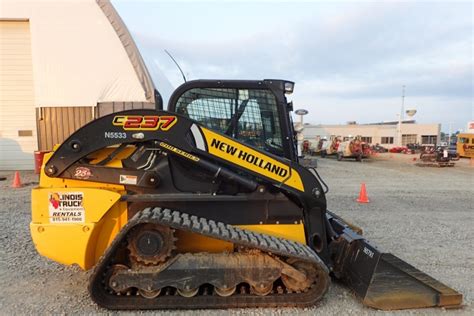 Used New Holland Skid Steer C237