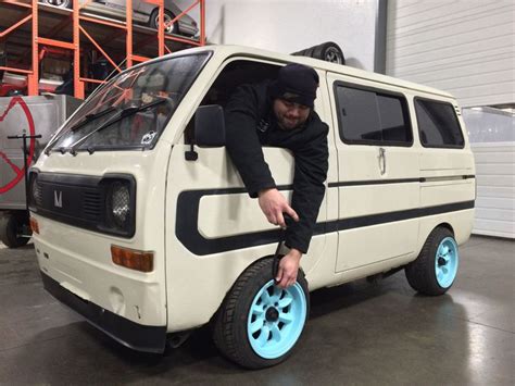 Bat Success Story Mitsubishi Mini Cab Kei Van Transformed Into Half