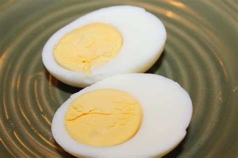 This method for hard boiling eggs is simple and produces a tender and delicious egg every time! The Perfect Way To Boil An Egg - Yes, Even Farm Fresh Eggs
