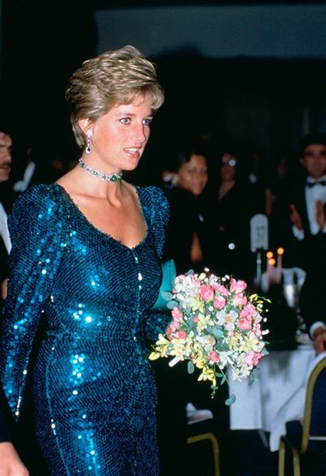 Princess Dianas Iconic Teal Sequined Gown Sold At London Auction