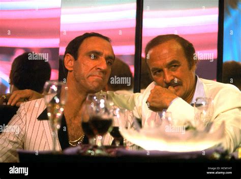 SCARFACE F Murray Abraham Robert Loggia 1983 C Universal