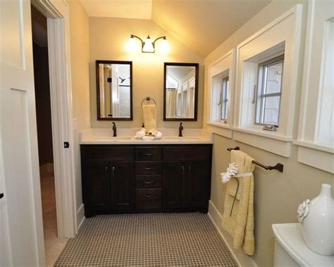 Looking for small bathroom ideas? Towel bar placement and windows | Towel bar, Laundry in ...