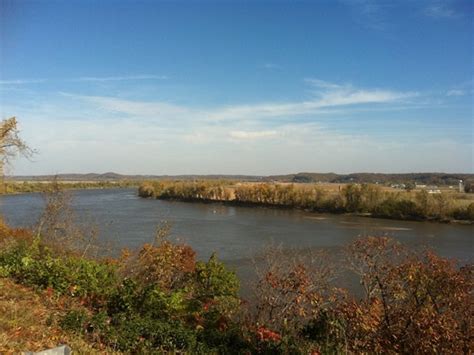 View Overlooking Missouri River In The Fall Jefferson City Mo