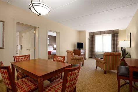 Country Inn And Suites By Radisson State College Penn State Area Pa