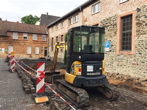 Maybe you would like to learn more about one of these? FUHRPARK - HOTI // Garten- und Landschaftsbau