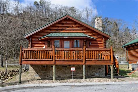 Maybe you would like to learn more about one of these? A Cozy River Cabin | River Port 1 Bedroom Log Cabin Rental