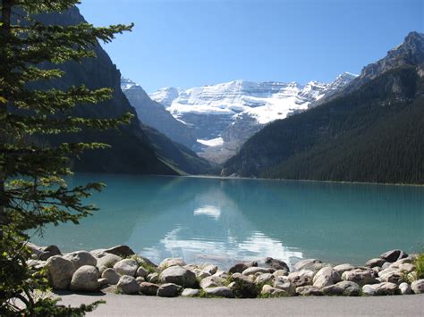 World Visits Cool Lake Louise In Albertacanada