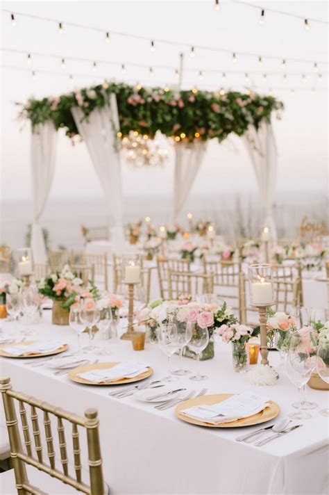 Elegant and chic, this colour palette is simple but guaranteed to wow! 2017 Summer Wedding Color Trends: Elegant Blush - Stylish ...