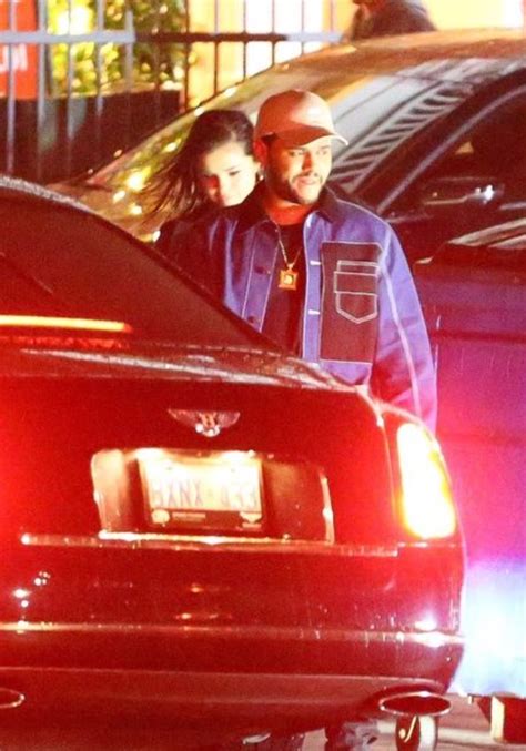 Selena Gomez And The Weekend Kiss And Make Out On Romantic Date Night