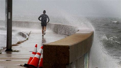 Noreaster Brings Heavy Rain Strong Winds To Lash Coast