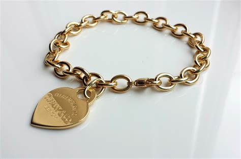 Tiffany And Co 18k Yellow Gold Return To Heart Charm Bracelet Large