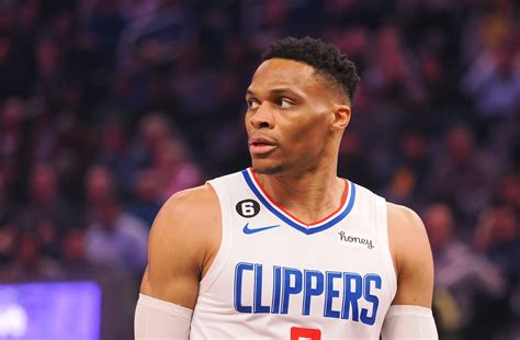 Nba Fans Stunned By Russell Westbrook S New Contract