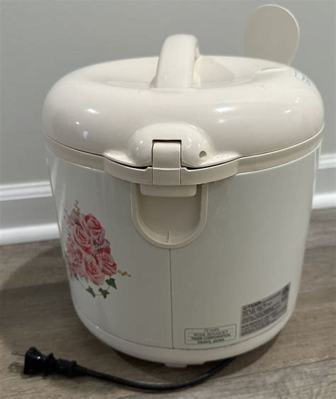 Tiger Cup Rice Cooker And Warmer Rose Bouquet Jaz A U Made In