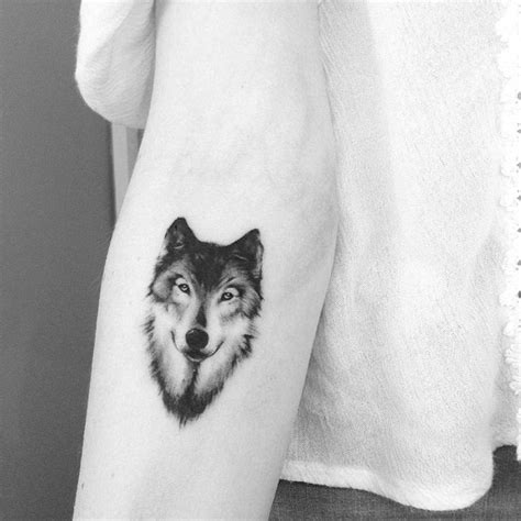 Wolf Tattoo Small Wolf Tattoos Small Wolf Tattoo Wolf Tattoos For Women