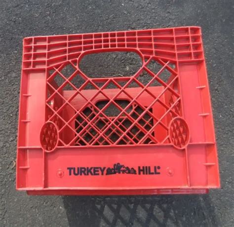 Turkey Hill Dairy Farms Hard Plastic Milk Crate Pennsylvania Red