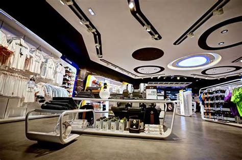 Real Madrid Official Store An Shopfitting Magazine