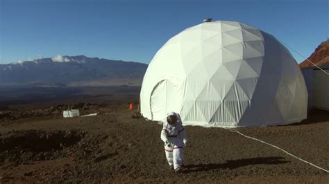 What It Was Like To Pretend To Live On Mars Inside A Dome For A Year