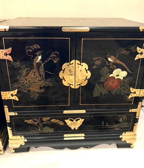 Pair Of Midcentury Chinese Chinoiserie Black Lacquer Nightstands At 1stdibs