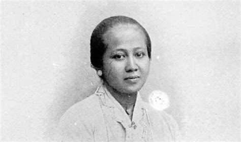 Download ra kartini apk 1.0.2 for android. Biografi RA Kartini, Tokoh Emansipasi Wanita Indonesia - kumparan.com