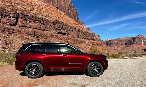 2022 Jeep Grand Cherokee Review An Impressive Suv On And Off Road