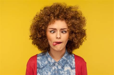 Premium Photo Closeup Portrait Of Crazy Woman With Fluffy Curly Hair