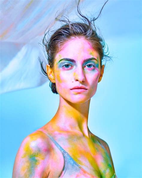 Elizaveta Porodina Transforme La Photo En Aquarelle Art