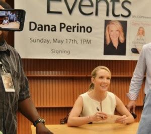 Dana Perino Attracts Big Crowd At Barnes Noble Book Signing