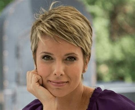 5 Best Timeless Short Hairstyles For Women Over 50