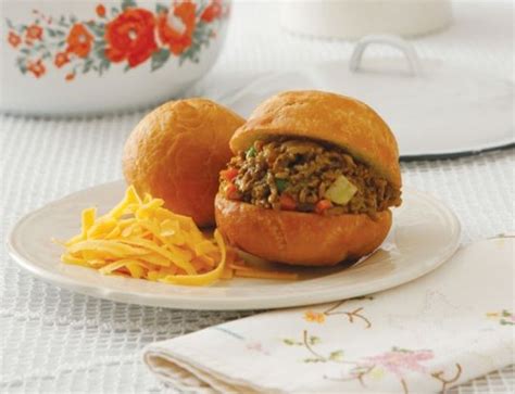 Who said that only beef can be minced? Vetkoek en mince!!!!! | South african recipes, Beef ...