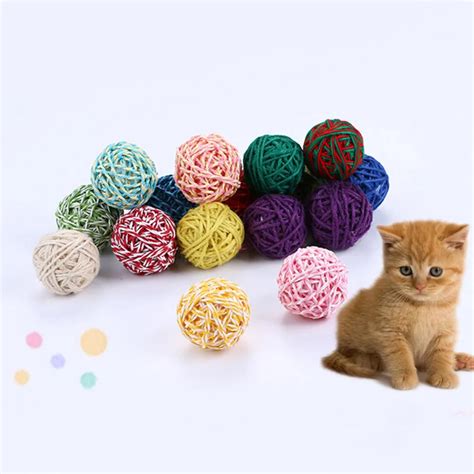 5pcs Cat Toy Balls Durable Yarn Ball Toy Interactive Cat Toys Play