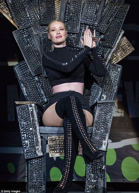 Iggy Azalea Takes To The Stage For The First Time Since Shock Split
