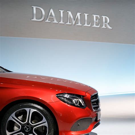 Daimler F Hrt Milliardenverlust Ein