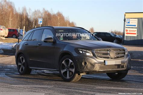 Here you will find reviews, news and the latest images of mercedes benz glk 350 2016. 2016-mercedes-benz-glc-glk-class-spy-shots--image-via-s-baldauf-sb-medien_100504488_h.jpg