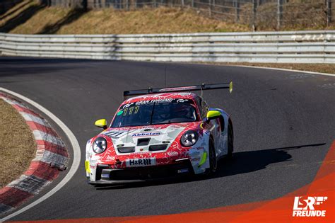 Frikadelli Racing Startet Mit Dem Neuen Porsche Gt Cup Auf