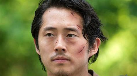 The Walking Dead Steven Yeun Rompe Su Silencio Y Habla De La Muerte