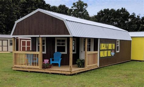 Deluxe Lofted Barn Cabins — The Backyard Barn