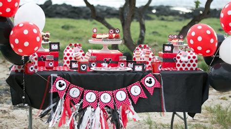 Spray black dots and draw eyes and legs to. Minnie Mouse Picnic Party Ideas - Baby Shower Ideas - Themes