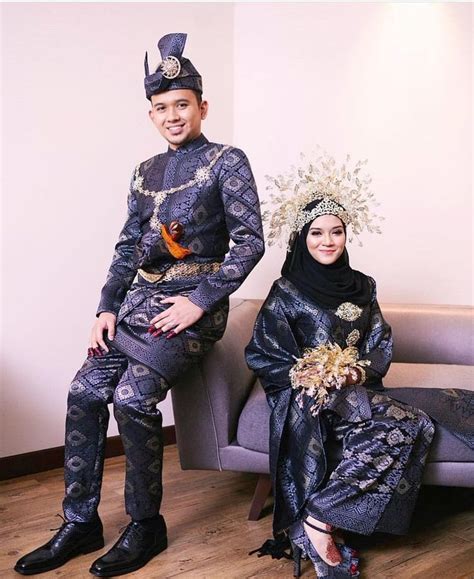 traditional malay wedding outfit in 2020 malay wedding dress wedding dresses malay wedding