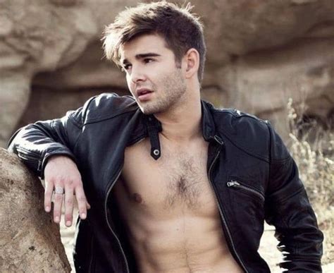Pin By Speyton On Jack Griffo Good Looking Actors Actors Max Thunderman