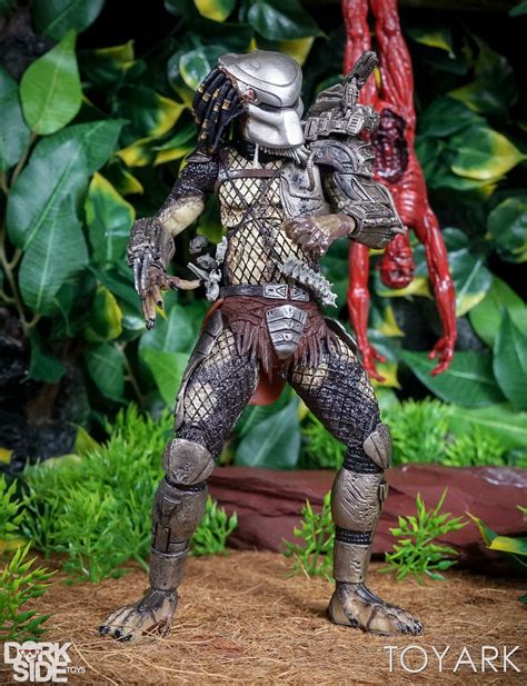 30th Anniversary Predator Jungle Hunter Unmasked Statue Model Action