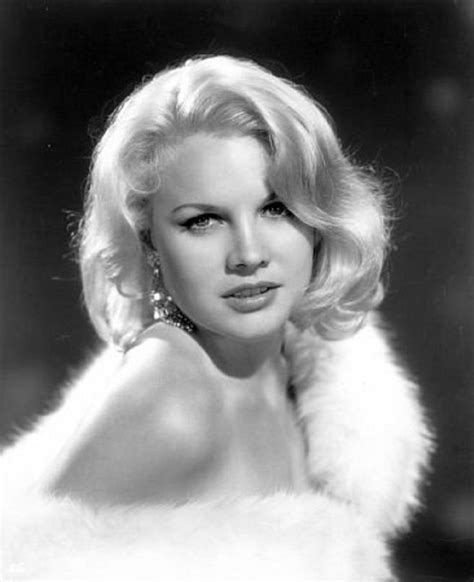 Great Buffalo Trading Post S Beautiful Things From The Past Carroll Baker Old Hollywood