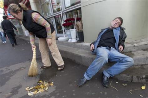 Insane Photographs Of Incredibly Drunk People In Public True Activist