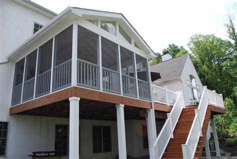 Elevated Screened Porch With Deck And Stairs Porch Design Screened Porch Designs Screen House