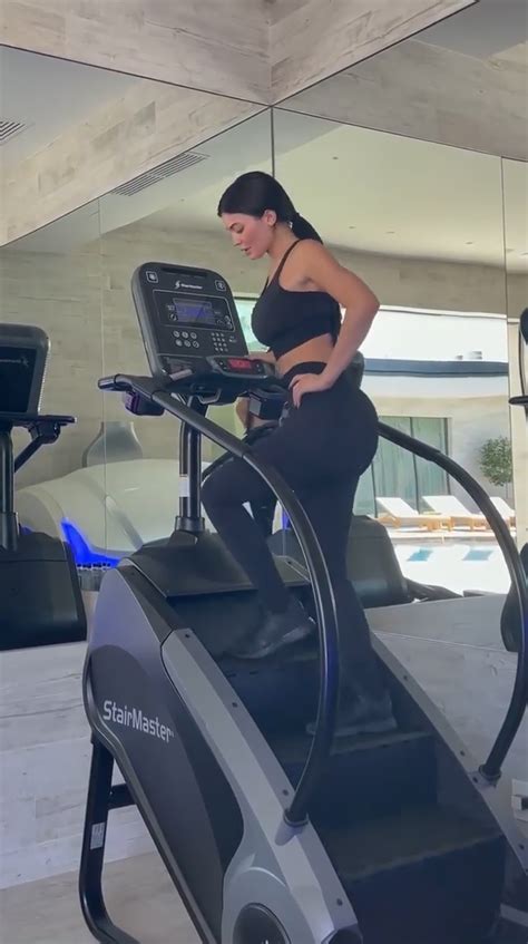 kylie jenner workout routine photos abs outfits more