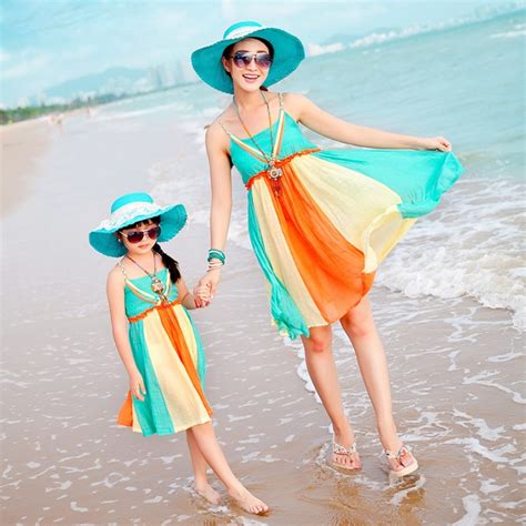 Mom And Daughter High Quality Dress New 2018 Summer Mother Daughter Fashion Beach Dresses Mother