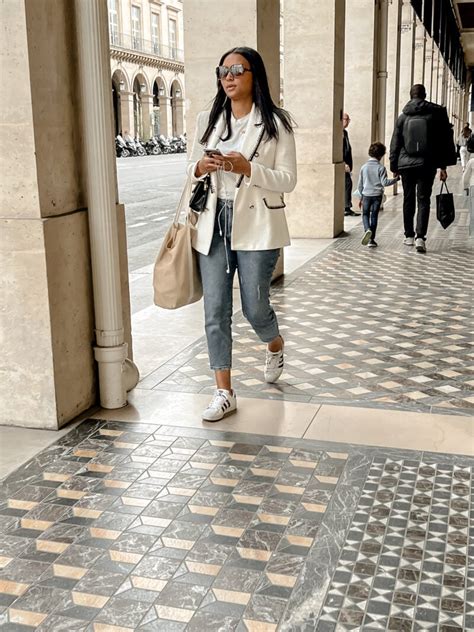 Everyday Parisian Street Style With 25 Outfits La Vie On Grand
