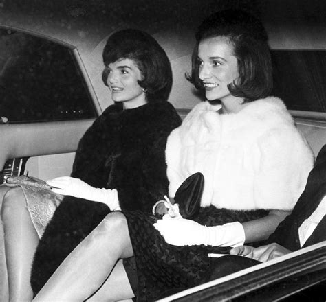 Mrs Jacqueline Bouvier Kennedy And Her Sister Lee Radziwill Kennedy Lee Jacqueline Kennedy