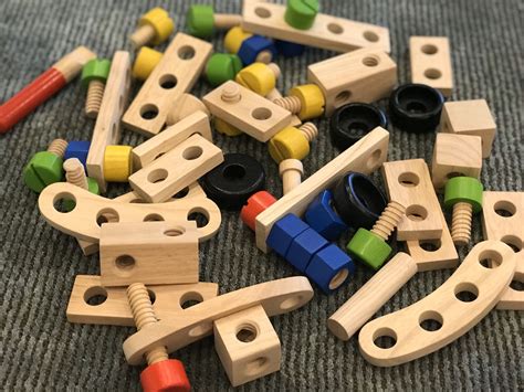 Wooden Nuts And Bolts And Screws Preschool Builder Toy Set With