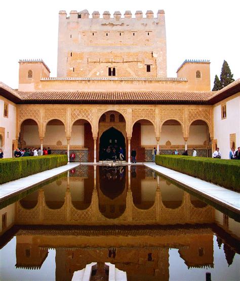 Moorish Architecture In Spain The Alhambra In Granada