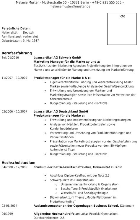 Ein auslandsaufenthalt während der ausbildung ist ein echtes highlight im lebenslauf. Berufserfahrene Bewerberin im Marketing